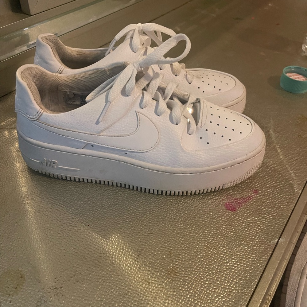 White Air force 1’s, size 7